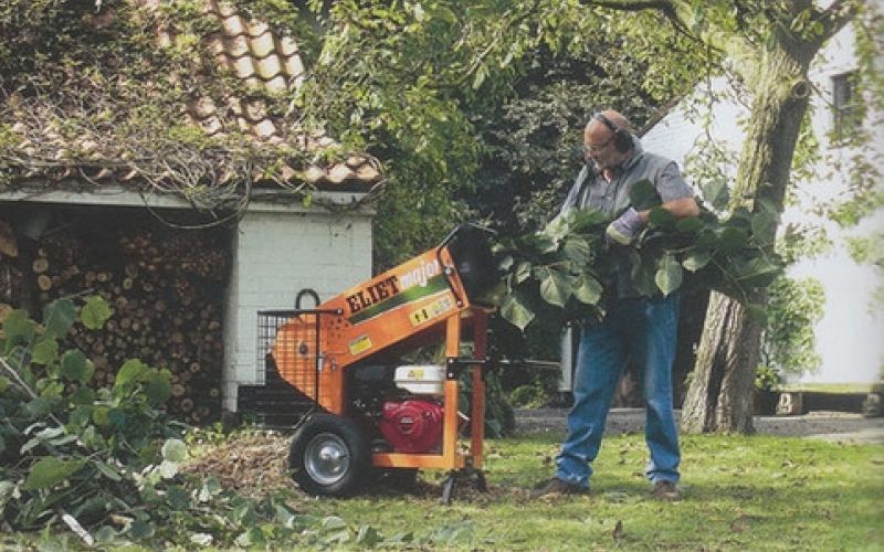 Maquinaria jardinería y poda A Coruña